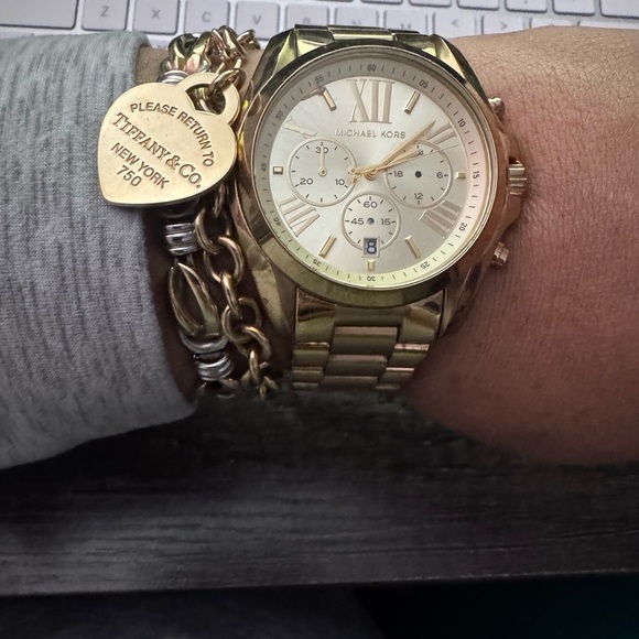 ✨ Michael Kors UNISEX Bradshaw Gold-Tone Chronograph Watch ✨ - Picture 9 of 10